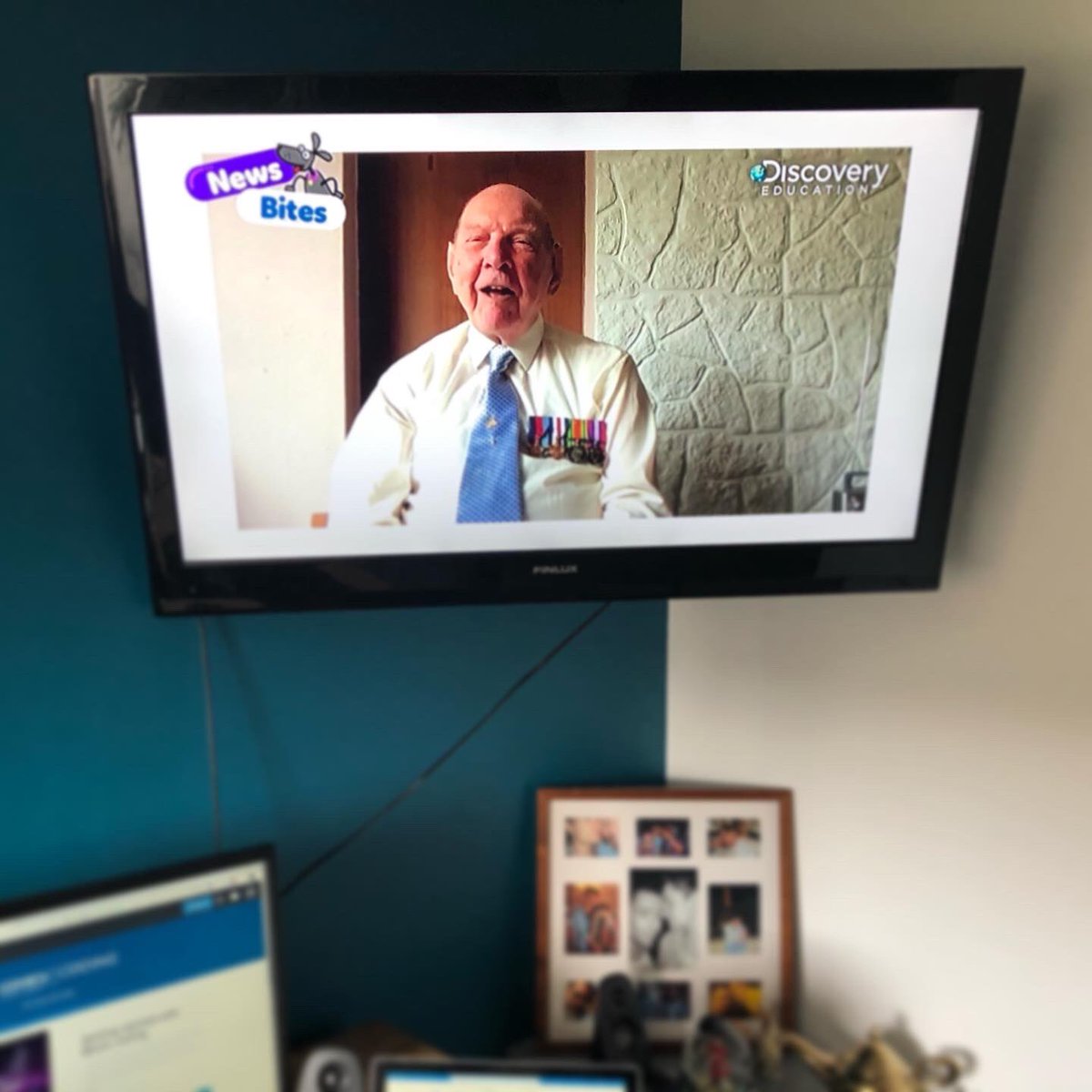 Great to see <a href="/DiscoveryEdUk/">Discovery Education UK</a> creating a shared moment of #VEDay75 celebration for schools! #HomeLearningUK #VEDayAtHome