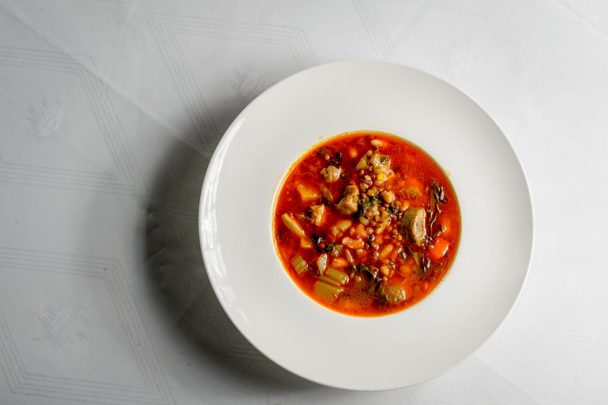 Desde Restaurante Racó del Pla os informamos que estamos trabajando para poder abrir nuestro servicio de comidas para llevar con todas las medidas de SEGURIDAD E HIGIENE 😷necesarias para que podáis consumir nuestros productos con total tranquilidad ☺️