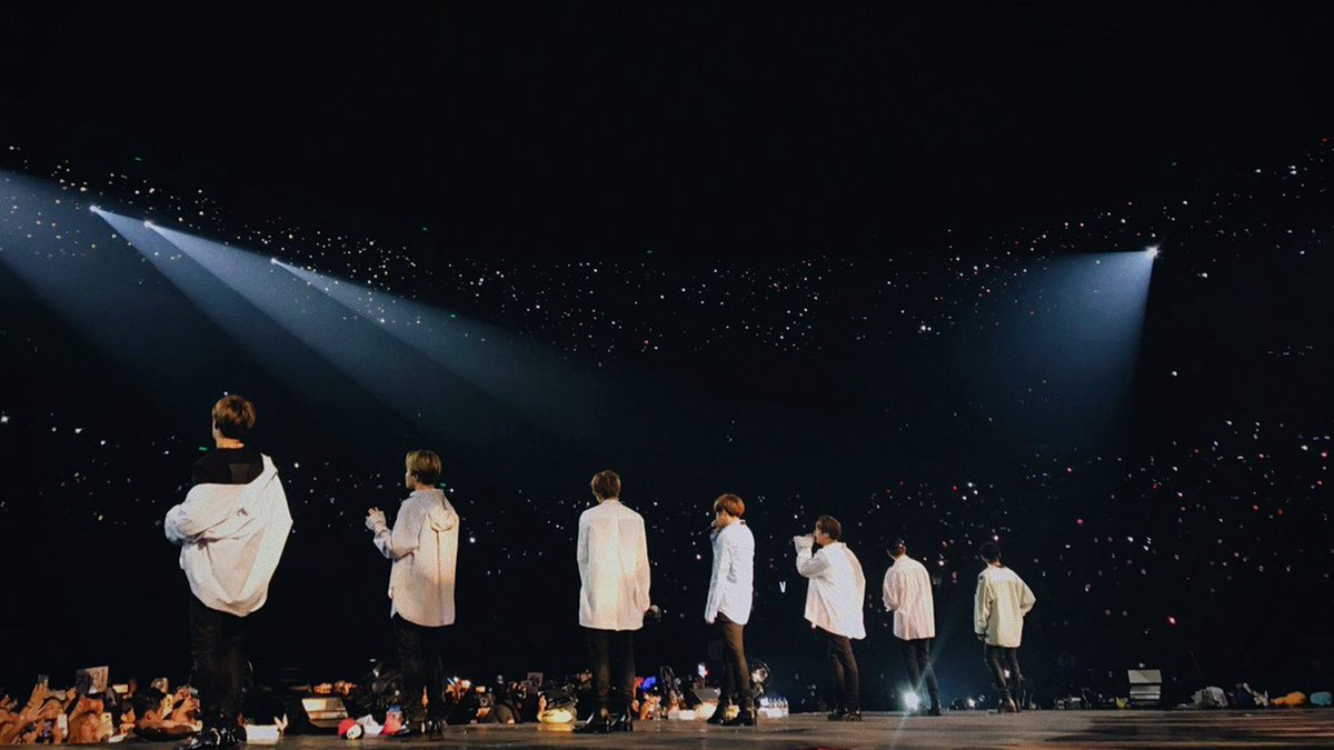 winterschld's tweet photo. three years since #WingsTourInManila ♡ https://t.co/MJGjSJIvnE