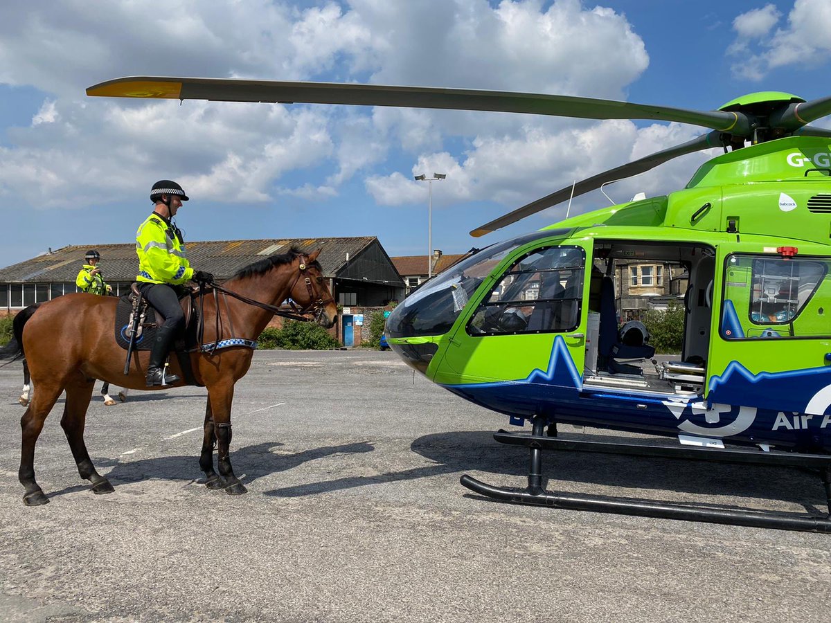 ASPoliceHorses tweet picture
