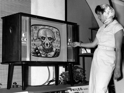 CommodoreBlog's tweet photo. What's your entertainment for today?
#CommodoreBlog https://t.co/AK1rM8K59O