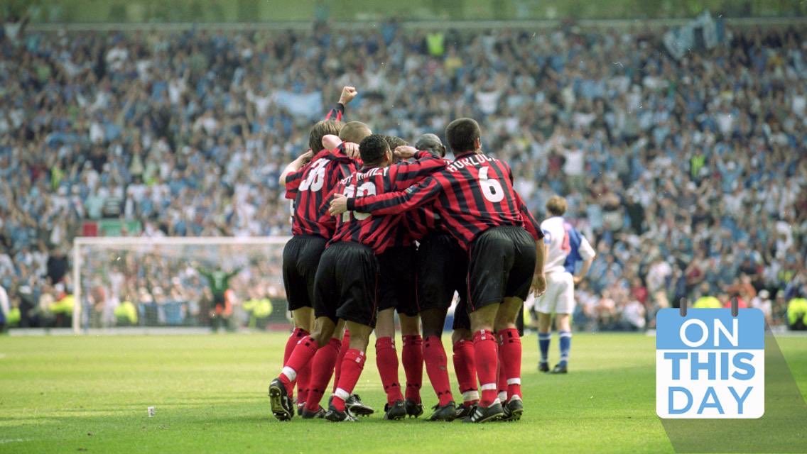 MCFCSALFORD's tweet photo. One of the best ever days watching thr blue boys! https://t.co/mOYUQI8YTE
