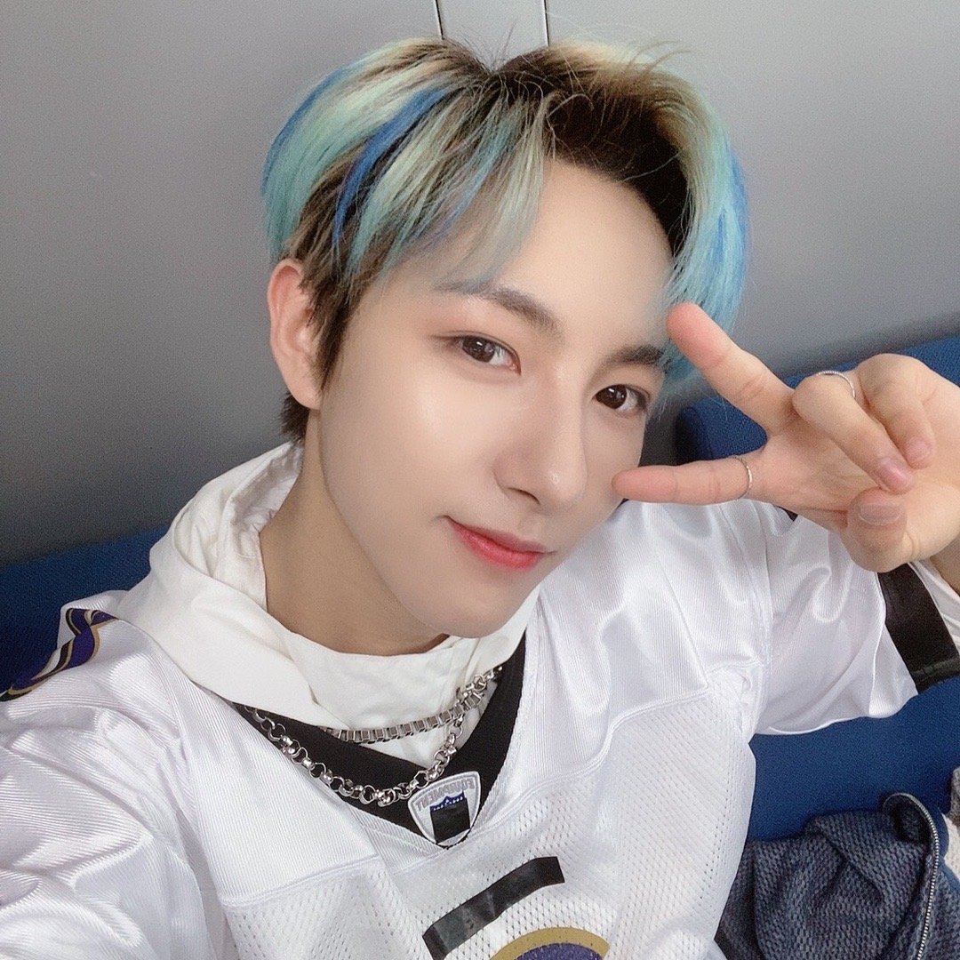 xiaoling_d's tweet photo. #treat_renjun_fairly "일부"영상이 
아니라 "런쥔"의 영상에 문제가 생겼다고 제대로 된 사과를 해주셔야죠. 영상 해결이 되었을 때 다 같이 올려주셨으면 더 좋았을텐데요. 피드백이 참 빠르고 좋네요. @kpop_sbs https://t.co/bPHmzhvHcB