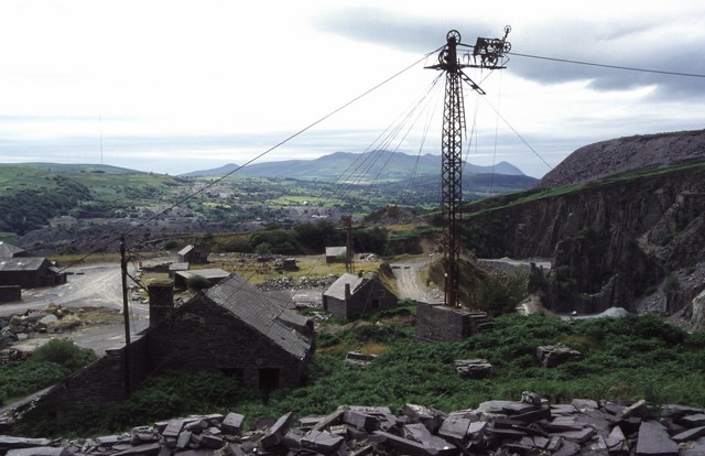 3.14/ Pen Yr Orsedd Quarry Workshops. Slate quarry buildings inc workshops, offices, hospital & industrial buildings. Built in two stages - in the 1860s & 1899-1907. Closed 1979. No signs of restoration work.