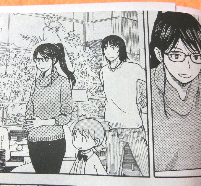 あと、新刊出たら、
既刊の単行本も、きっと重版分が出回ると思うんだけど、
ホテルのレストランで食事してる時の
とーちゃんの服が丸首セーターからV首カーディガンに瞬間お着替えするバグ、直ったバージョンの14巻も出て欲しい。もう1冊買うので😇>RT
#よつばと! 