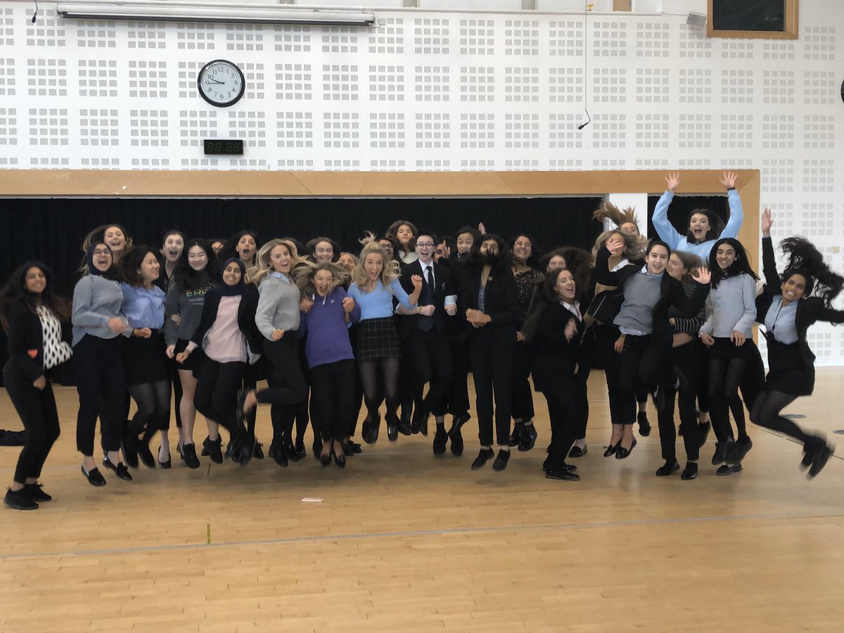 EHS_SixthForm's tweet photo. Wishing Year 13 all the luck in the world. These photos was taken pre-lockdown and it was good to see them all smiling and having fun with their friends. They have made some great memories during their time at EHS https://t.co/fqw5urdw79