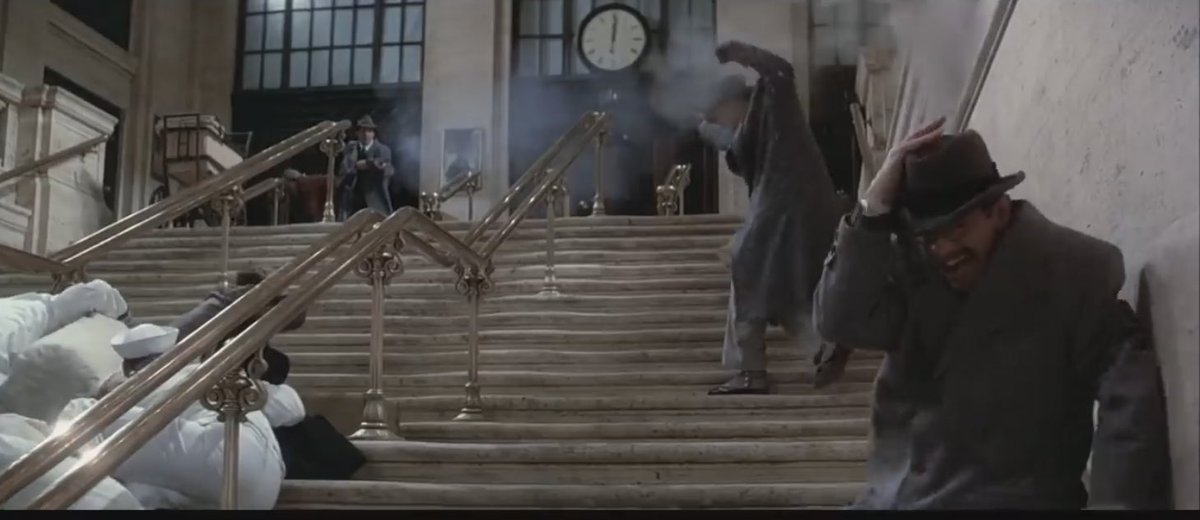 itsmeannaluisa's tweet image. #ArchitectureMovieChallenge
May 7: staircase
“The Untouchables”
or the staircase in
“Battleship Potemkin”