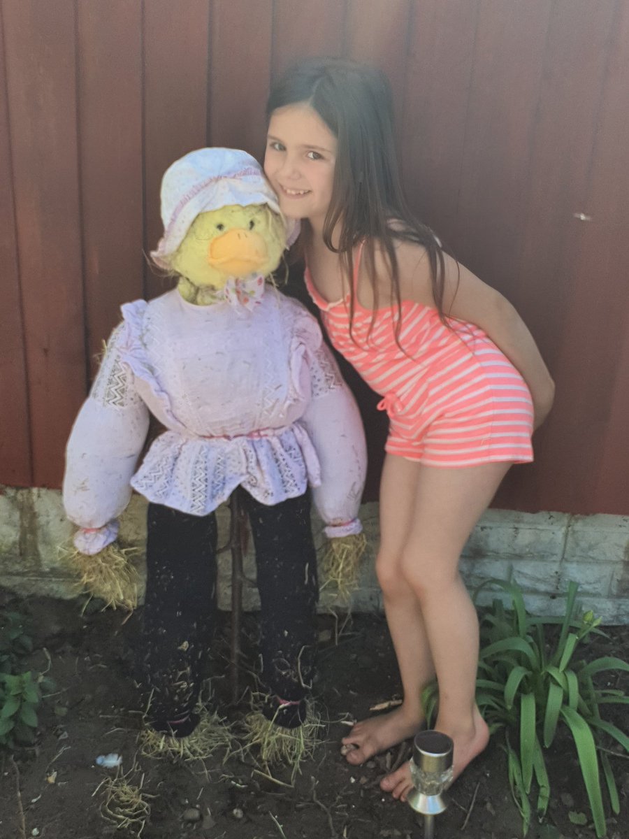 Debward86's tweet image. Kayla has really enjoyed making her scarecrow/duck mascot for her #TheLearningProject from @Yenton_Primary