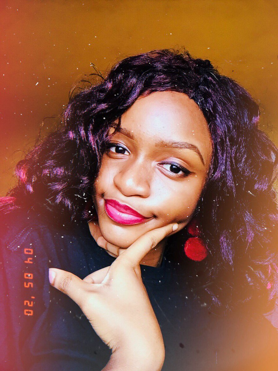 shadesof_oma's tweet photo. Honestly, I’m afraid of posting my photos on this app. 

This is a leap of faith ❤️ https://t.co/03g8yGiI4q