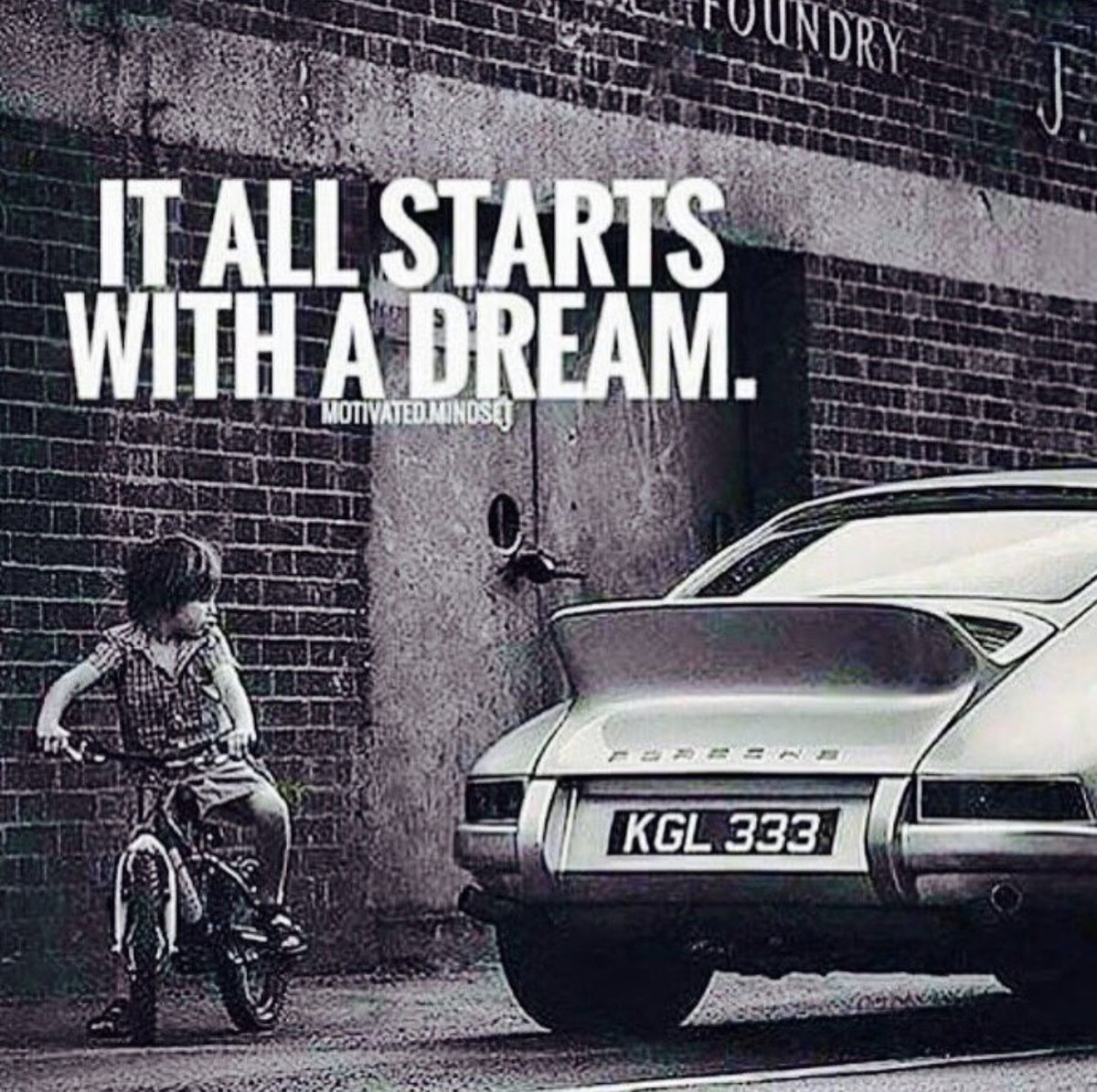 AshleWhittle's tweet photo. It all starts with a dream #inspired #dream #porsche #onelife #bestlife #nevergiveup https://t.co/qe0RC24fi6