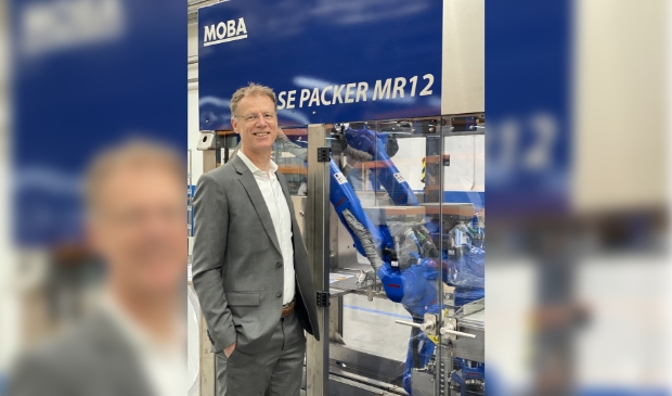 BarneveldseKrnt's tweet photo. Nieuwe topman Moba Barneveld BARNEVELD Edwin Bolwerk is benoemd tot de nieuwe topman van de Moba Group in Barneveld. De algemeen directeur (ceo) is 1 mei begonnen, meldt het bedrijf,... https://t.co/jJ7vJZvl9U https://t.co/PCH7X8MWtk