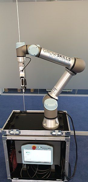 maxbell74's tweet photo. Condivido il mio articolo sul #gesture #controlling e sull'uso delle #interfacce #naturali . #robot #Cobot e il futuro della #automazione #industriale 👉 https://t.co/nOrmKTMyAk
@Int4things #OIOT20 @EEN_EU @zeppelinmaker @AI_NBMedia #industriaquattropuntozero #digitalizzazione https://t.co/dmibvosxIb