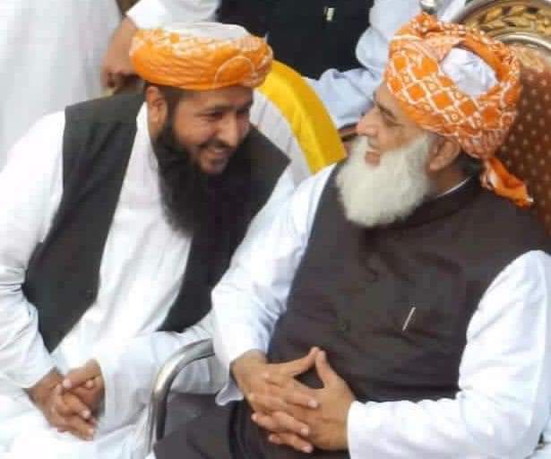 FayazSayed12's tweet photo. Shaheed Dr.Khalid Mahmood soomro sahib his awesome word,s

You people saw Hazrat Mulana Fazlurahman sahib in the ground of politocs
But i swaer at the name of ALLAH
I saw him crryingin the prayer of Tahajjud ..
#شہیدسومرو_تیرامشن_جاری_ہے https://t.co/01UgQIYpyw