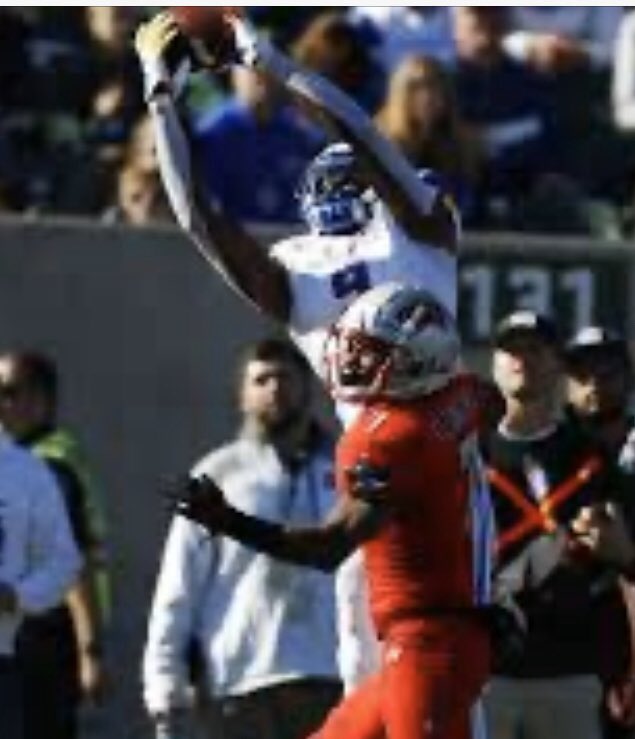 CoachBWhite7's tweet photo. @PFF_College There is this 6’6 creature in Fort Collins #9 #WarrenJackson @WideOutNation18 #LiveEyes #HighPointCity https://t.co/aZC1ZocjyI