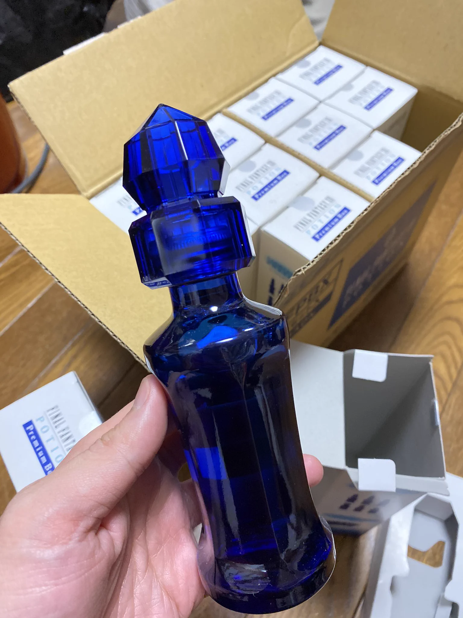 片付けをしていたら、ほぼ未開封のアレがカートンで発見されるｗｗｗ