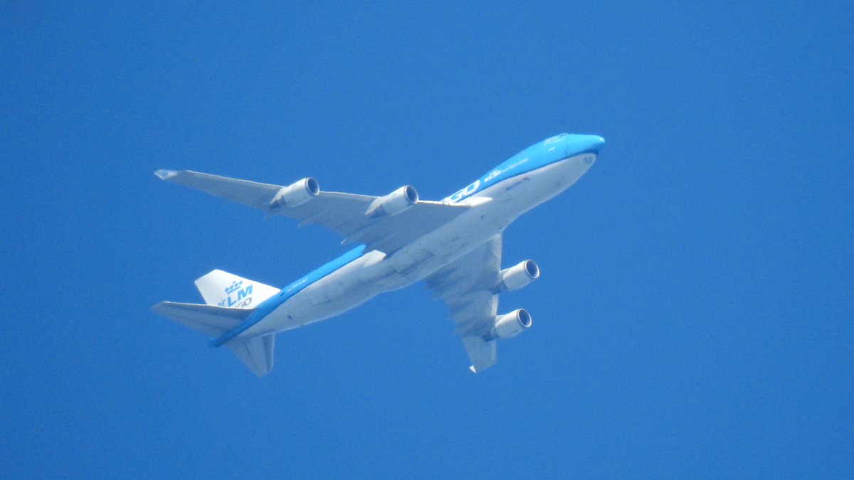 EHSBspotter's tweet photo. Here's @KLM @KLMCargo PH-CKC as Martinair flight #MPH8141 to 🇪🇬#Cairo, #Egypt climbing out of 🇳🇱#Amsterdam #Schiphol Airport.

#potn #potncargo https://t.co/TYdWyV2Mzt