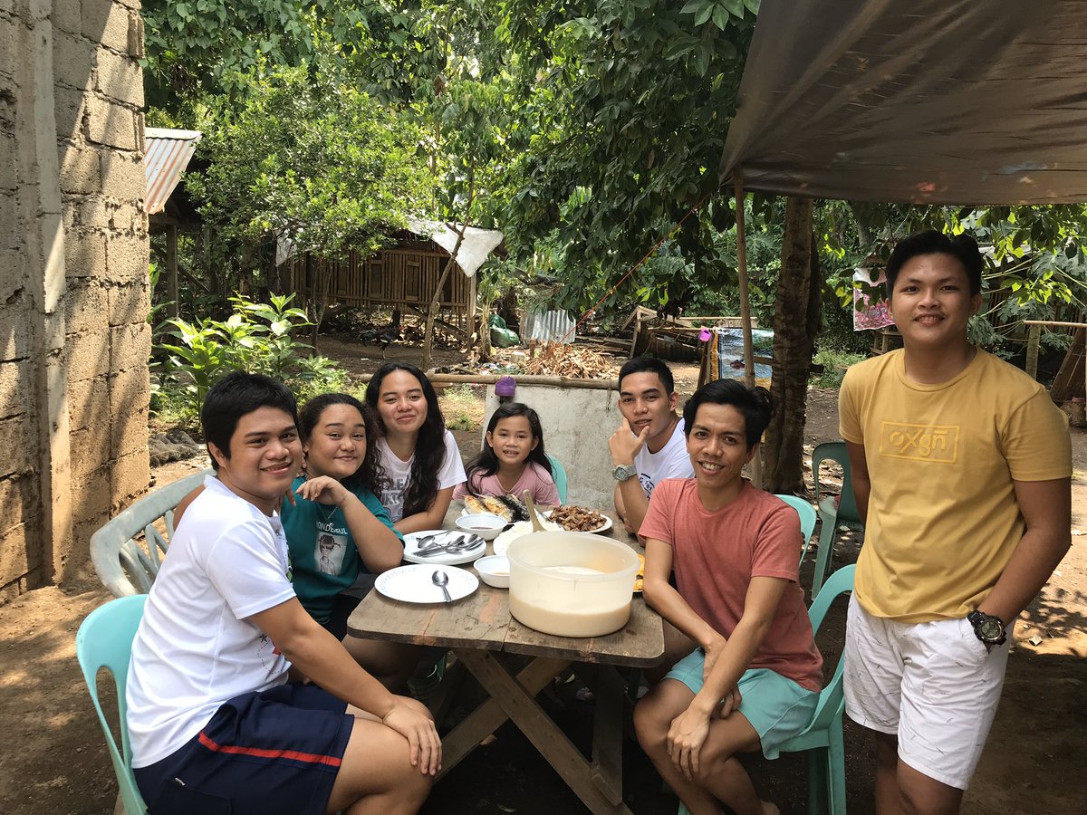 Love_JannePaulo's tweet image. Happy fiesta brgy. Tungawan! Hahahahaha #Matthew17 #sihsg10 @Kaykay3116