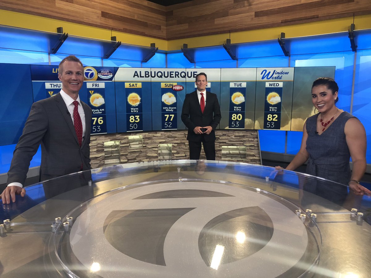 Sasha Lenninger tweet media