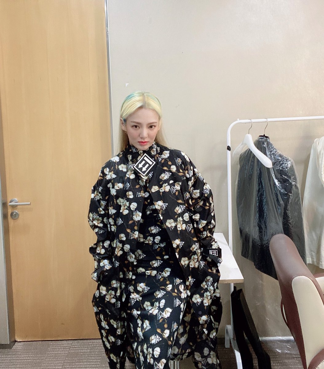 Hyoyeon_djhyo's tweet photo. #GOODGIRL_누가방송국을털었나 https://t.co/S7w8zxXULp