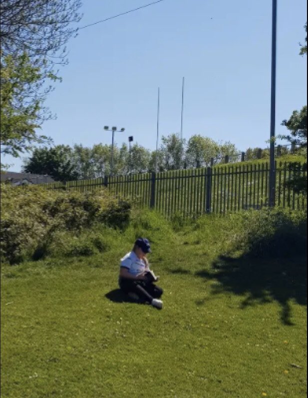 Missjam2019's tweet photo. This looks so calming! I love reading somewhere with no distractions! Another from @MandyHrintc class! #WILDREAD @bramley_park https://t.co/zOa8j6wm35
