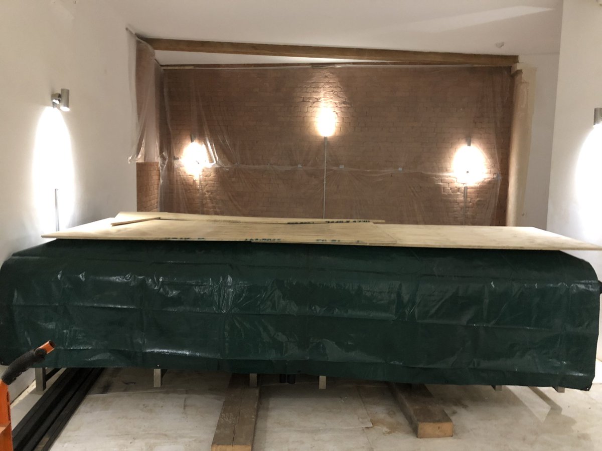 Yesterdays successful delivery and lifting of this bespoke stainless steel spa from a basement car park up to the mezzanine ground floor level in a block of luxury apartments in Manchester. We can’t for the finished pics #stainlesssteelspa #SpaFlo #luxurylifestyle #luxuryspa