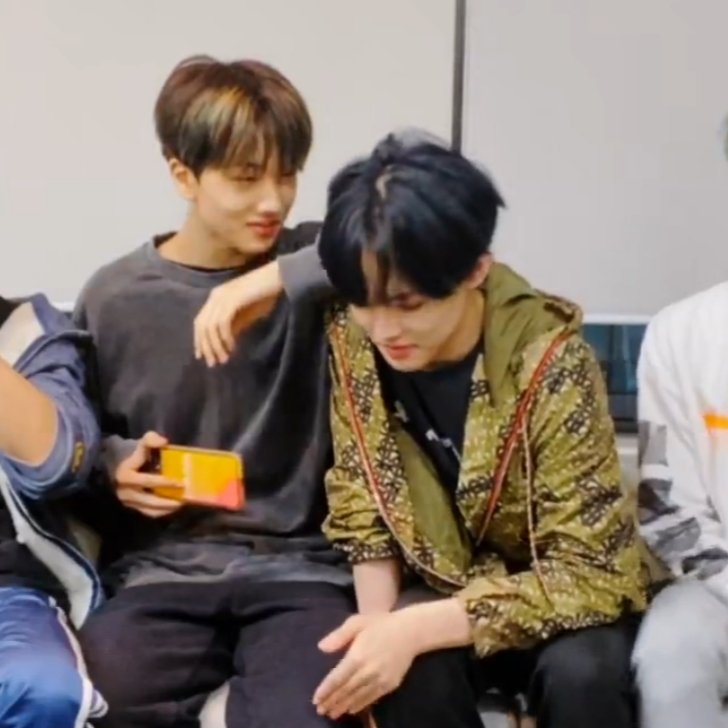 exfyeahxjisung's tweet photo. ไอ่ตัวเร้ก https://t.co/1BrqPcHsg5