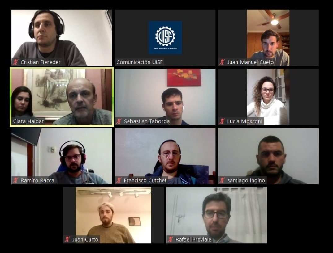 UISFJoven's tweet photo. #reunionuisfjoven
En la tarde de ayer nos reunimos para avanzar con nuestro calendario de #actividades2020 y contamos con la participación especial del CPN José Haidar, titular de #TRESAL . El cual nos contó su recorrido y experiencia como #empresariopyme . ¡Muchas Gracias José! https://t.co/vPNSEISKh9