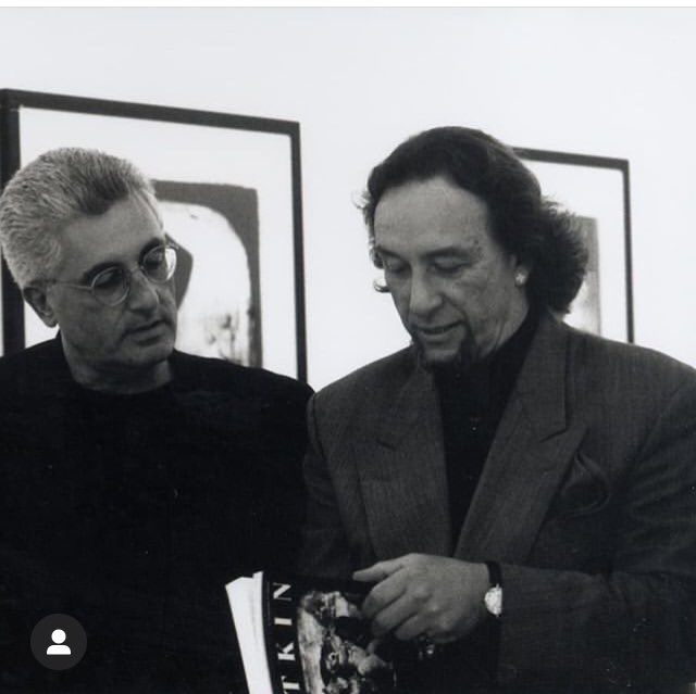 rivolicast's tweet photo. @AMACI_musei ricorda #GermanoCelant attraverso le immagini di una delle numerose mostre curate al Museo #Witkin nel 1995. #museichiusimuseiaperti @madre @Museo_MAXXI @GAMeCBergamo @MAMboBologna https://t.co/XsUYJPBVXj