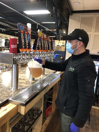 Hooker Brewing Co. has found a creative way to sell surplus beer to consumers as coronavirus shuts restaurants
 bit.ly/3fvXMUX
