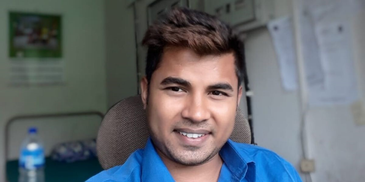 TKE_Global's tweet photo. Jalpaiguri Super Speciality Hospital in East India has been converted into a Coronavirus quarantine unit. This didn’t affect our service technician Dipak Shaw when he attended a call back here. Our customer appreciated Dipak’s dedication towards his work! #tkEservice #covid19 https://t.co/tgZF88iw1o