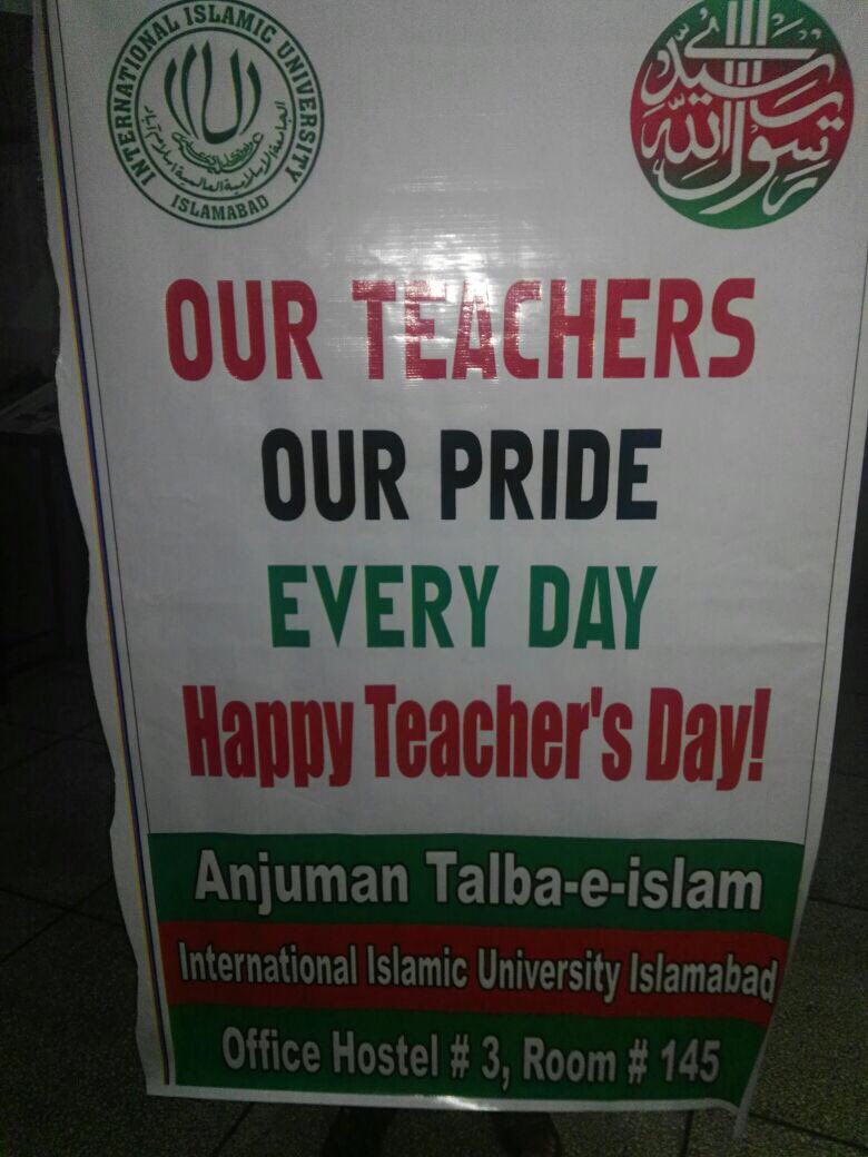 KingAkaash's tweet photo. اساتذہ کے جوتے سید��ے کرنا سیکھانے والی
انجمن طلباءِ اسلام 
#ATIisPeace https://t.co/SJb6v3PSSS