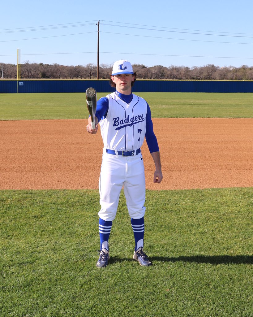 LISDAthletics's tweet photo. Today our spotlighted senior is catcher Haydn Hammerschmidt. Haydn, Badger Nation is proud of you! https://t.co/PZWjpzjK0s