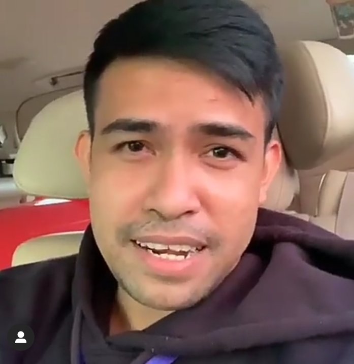 SriRaha00345710's tweet photo. Ga salah tuh pipi si bapak... Aww... Aww.. Bulet amat.. 🙄🙄🤣🤣
#effectcorona
#DiRumahAja
#Fildan https://t.co/MuciOcWfnd