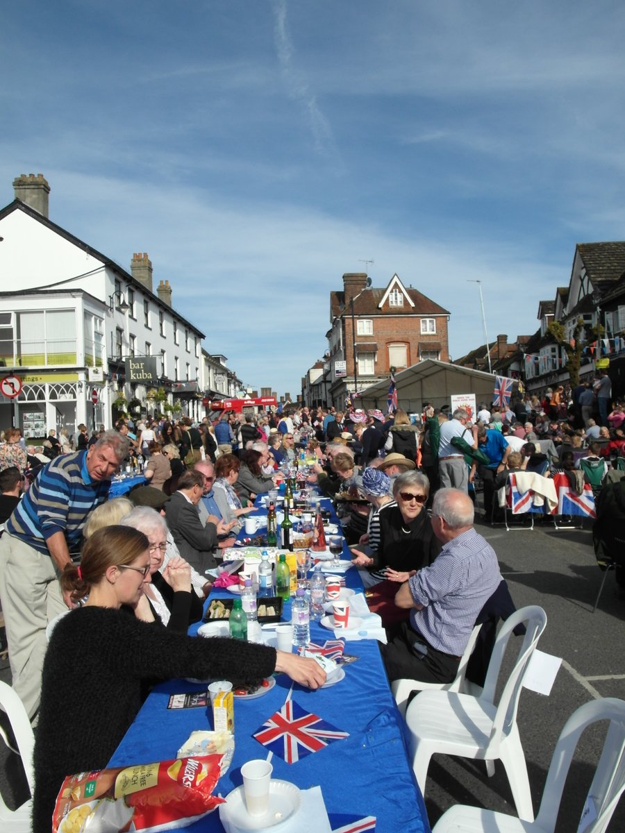 East Grinstead Town Council (@egcouncil) on Twitter photo No social distancing required in 2015 Thousands came into the High Street for our VE Daystreet party.
<a href="/TheSpinettes/">The Spinettes</a> kept us entertained.
#VEDay75 No social distancing required in 2015 Thousands came into the High Street for our VE Daystreet party.
<a href="/TheSpinettes/">The Spinettes</a> kept us entertained.
#VEDay75