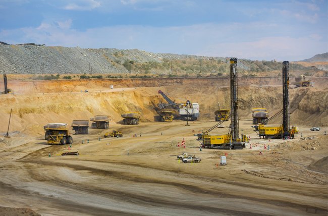 Industry-sponsored #PhD
studentship available <a href="/CambSchMines/">Camborne School of Mines, University of Exeter</a>
<a href="/UniExeCornwall/">University of Exeter, Cornwall</a>
*Machine learning approaches for ore deposit characterization in the Platreef, Bushveld Complex* with <a href="/AngloAmerican/">Anglo American</a>
#MLA #geology 
Apply by 10 June
DM me for more info. 
Link: exeter.ac.uk/studying/fundi…