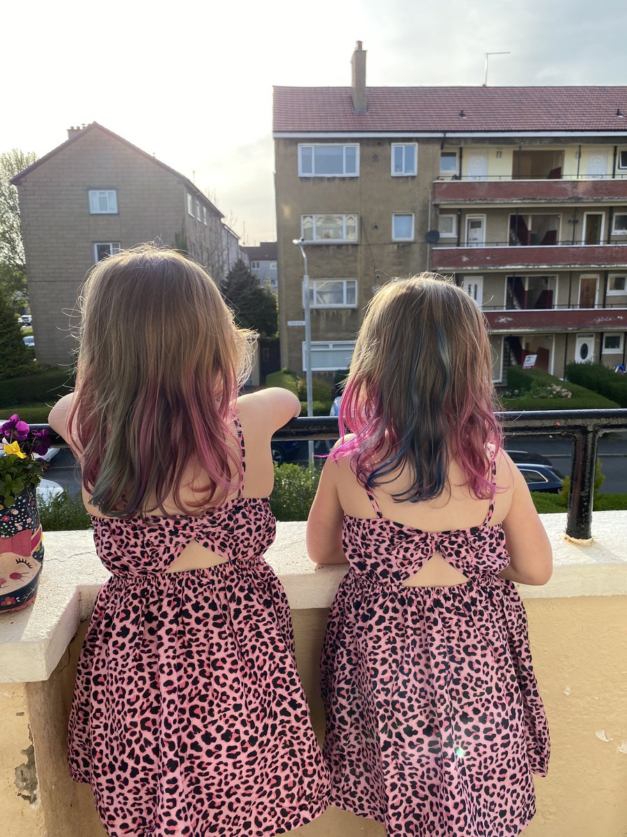 Clare13Taylor's tweet photo. @LimeGcc Freya and Sophie have been having lots of fun...we planted some seeds so we can watch them go, practiced our colours when making rainbows, Mummy have us ‘Mermaid Hair’ and we even went to ‘Taylor’s Cinema’! #FamilyTime #IsTheBestTime https://t.co/XcQtoXQxBg