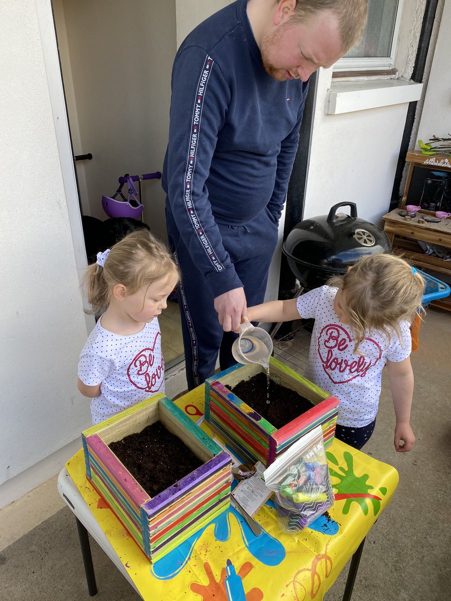 Clare13Taylor's tweet photo. @LimeGcc Freya and Sophie have been having lots of fun...we planted some seeds so we can watch them go, practiced our colours when making rainbows, Mummy have us ‘Mermaid Hair’ and we even went to ‘Taylor’s Cinema’! #FamilyTime #IsTheBestTime https://t.co/XcQtoXQxBg