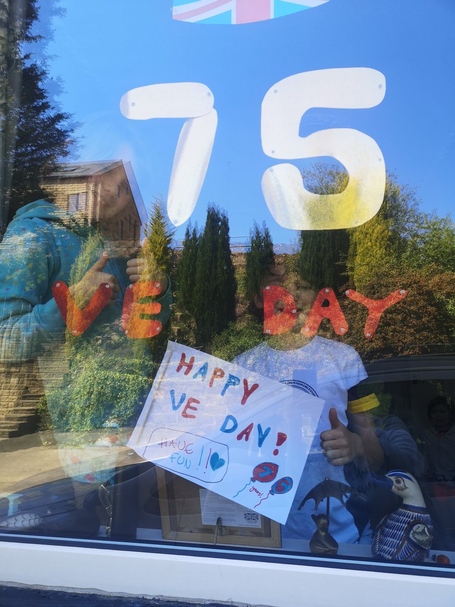 SEAReith's tweet photo. @ShadeYear4 @shadeprimary1 Getting ready 😁 https://t.co/EsrjYF1Ni5