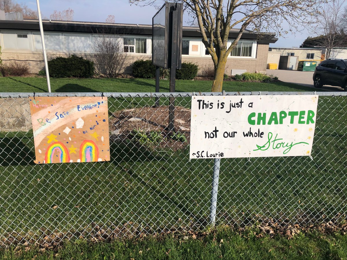 MaryboroughPS's tweet photo. One more thing - the Maryborough Staff was greeted with a surprise this morning when we found another sign had been added to the fence line yesterday! Thank you to the person who reached out to connect with us and our school community...it definitely "filled our bucket" today! https://t.co/lDAuRc6utQ