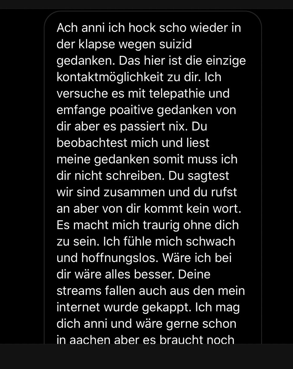 Anni The Duck tweet media