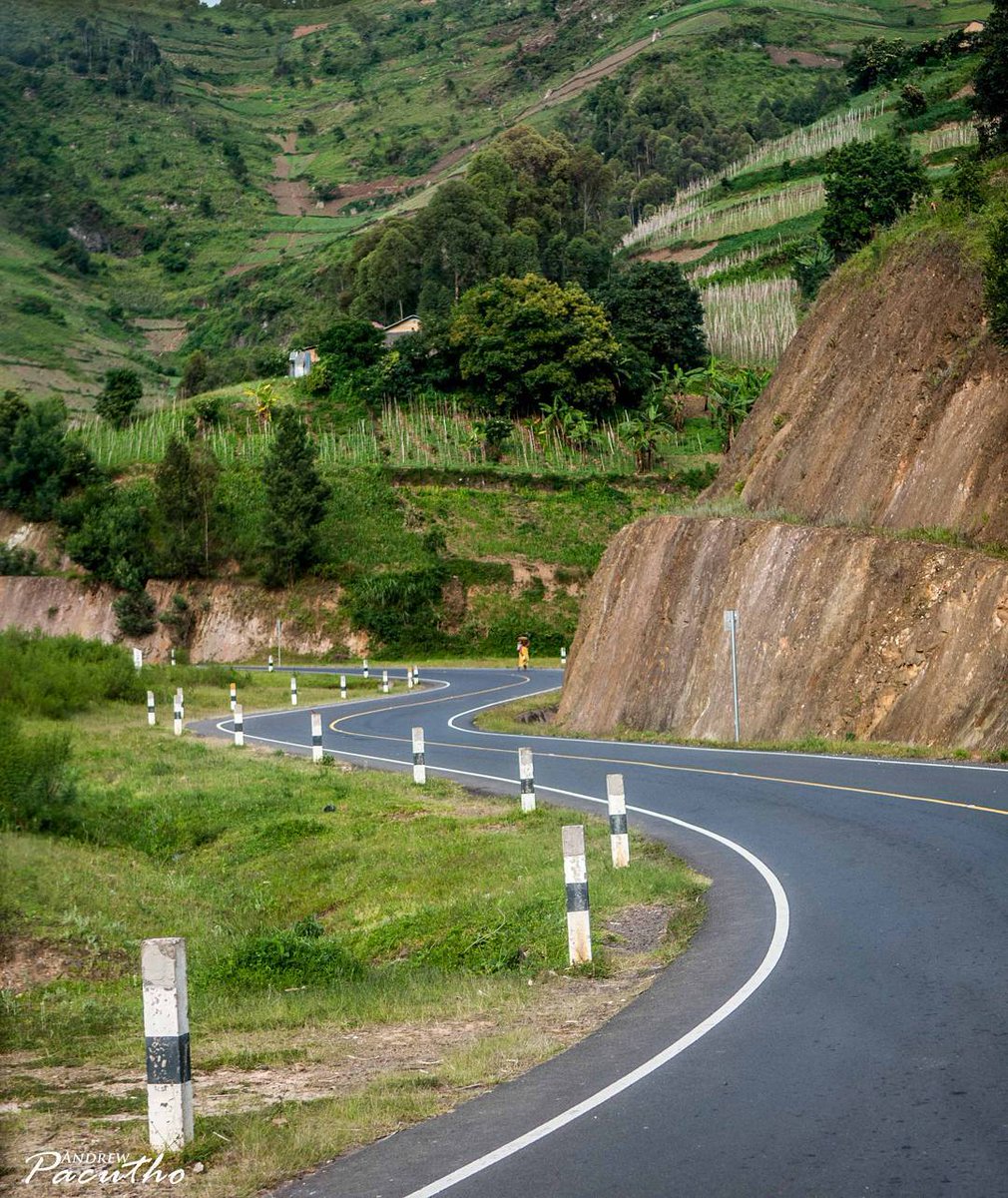 Kabale-Kisoro road. Photos by Andrew Pacutho