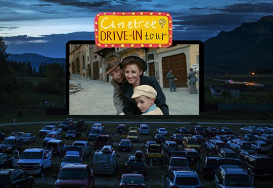 MediaNetwerk's tweet photo. #Cinetree biedt mogelijkheid #drive-in #bioscoop @cinetree - https://t.co/cajr9R6uP2 https://t.co/cd4AFqJYnA