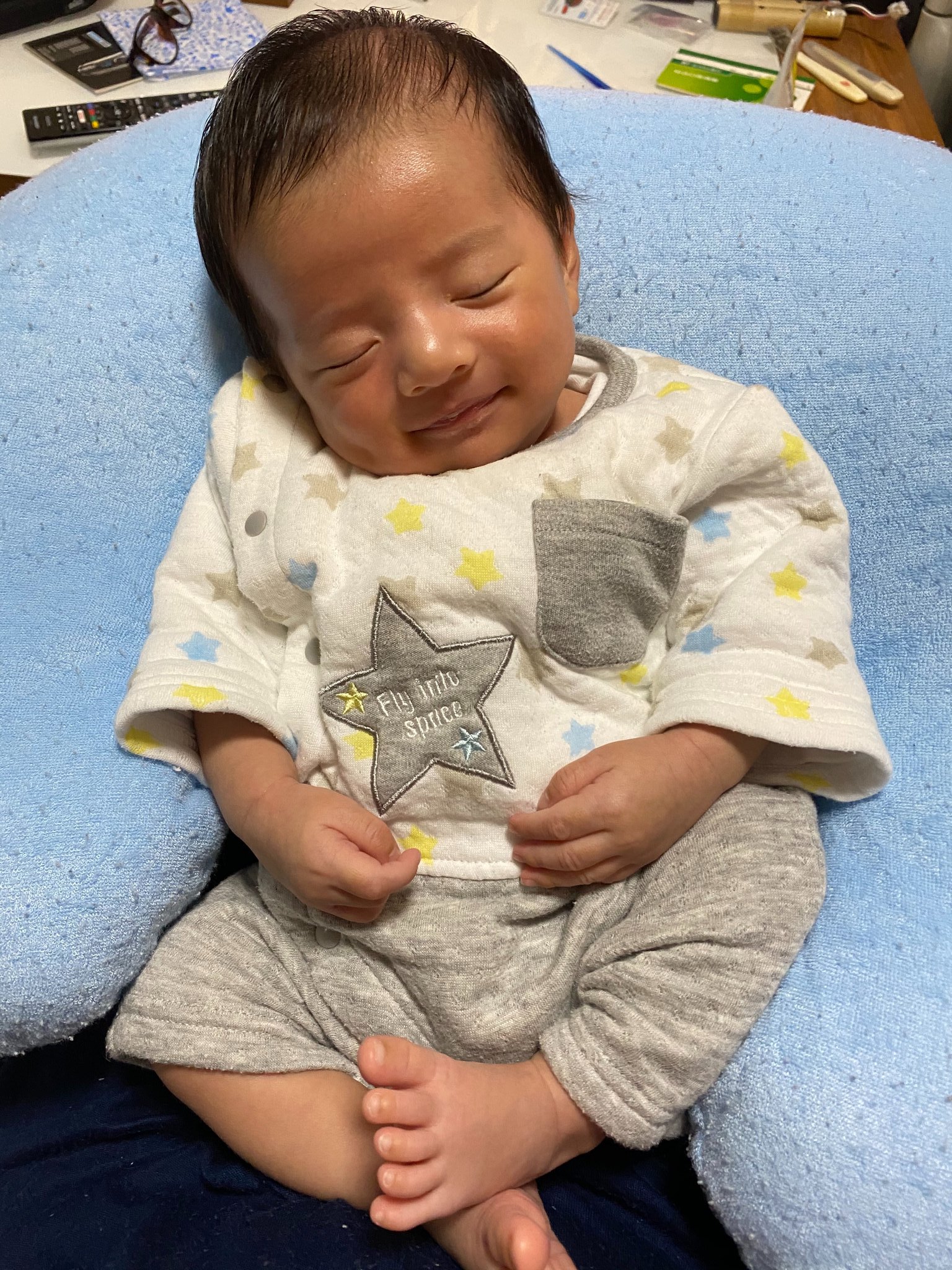 老人教師 赤ちゃんが安心して大きくなれるような国に こんな幸せそうな寝顔をみるとそう願わずには居られない かわいい 赤ちゃん 寝顔 赤ちゃんモデル T Co 3rhyg90x0u Twitter