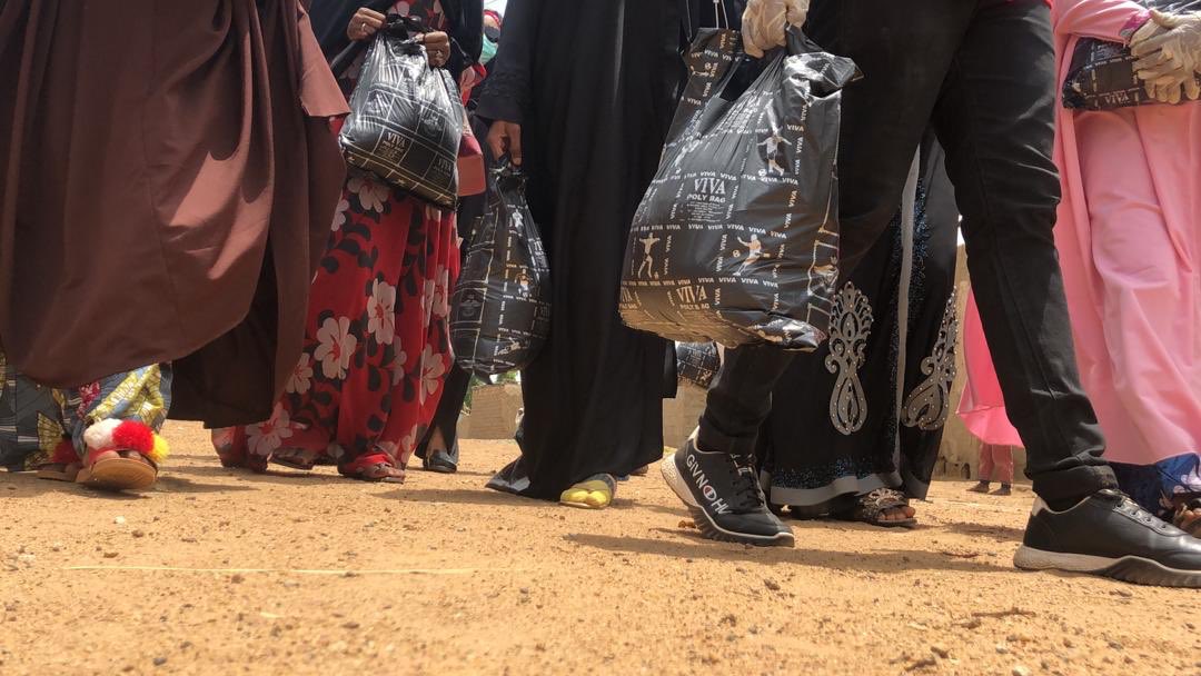 aid_juvenile's tweet photo. DOOR TO DOOR RAMADAN PALLIATIVES👏
50 Less Privileged Benefitted🙏❤️
Juvenile Aid Foundation Kaduna Branch.
Alhamdulillah Ya Rabb👏 https://t.co/pWWpYqGQ0E