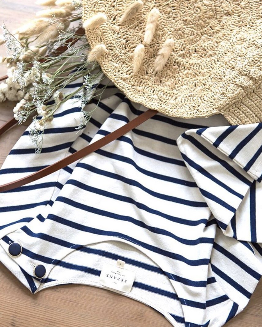 In every French wardrobe exists a marinière. Our latest rendition of the classic; Collette, is made from 100% organic cotton 🌿 #sezanelovers #sezaneathome