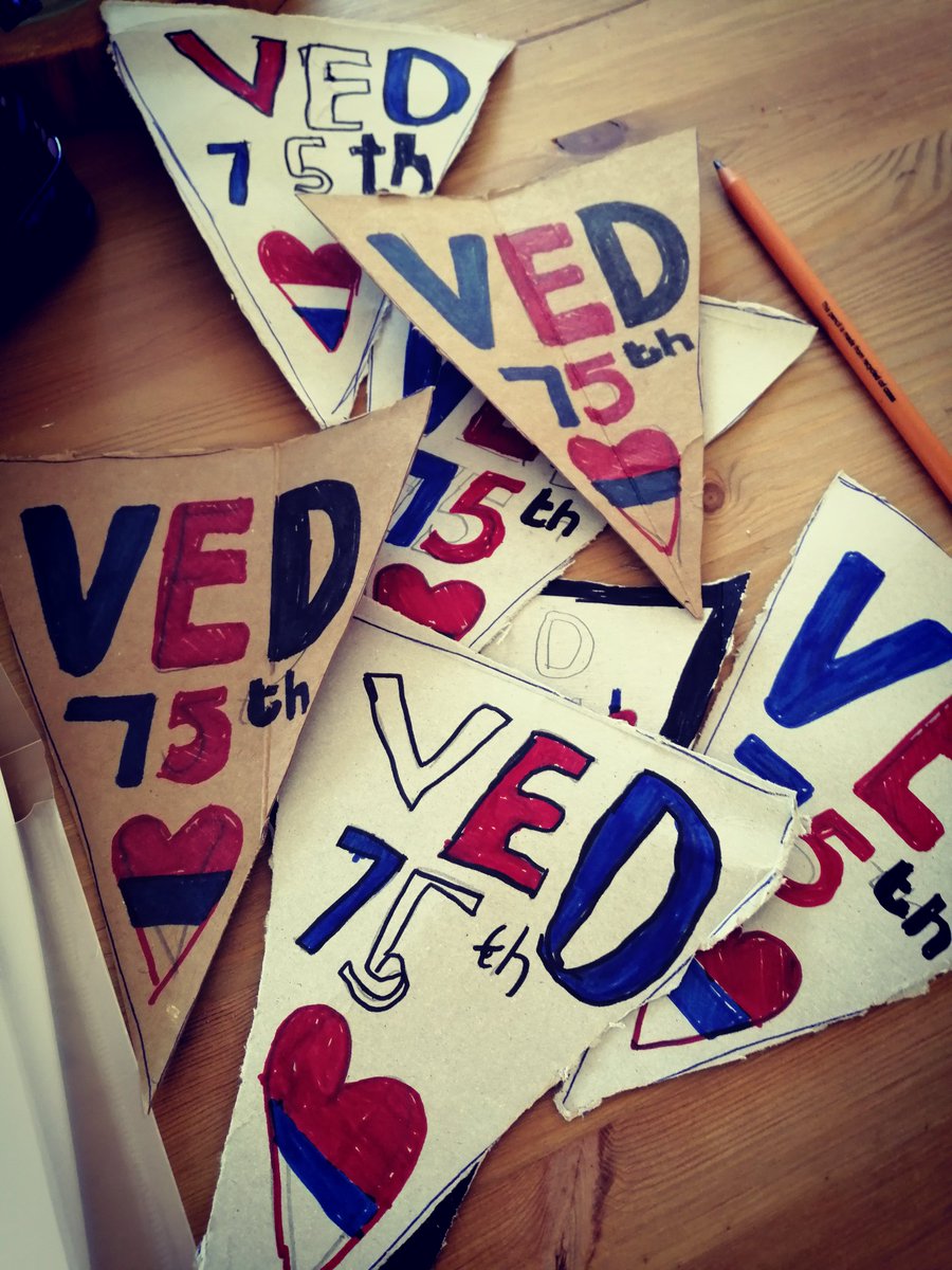 themrsjackbauer's tweet photo. Preparing for our VE day celebrations @washingborough  @wash_lks2 @wash_uks2 https://t.co/r1pK0T2Hmt