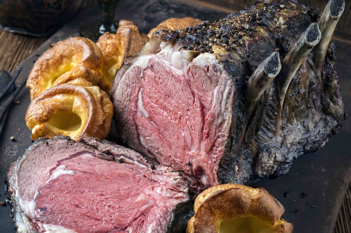 Stop press! Giancarlo's decided to add roast beef to this week's Sunday roast offering in Bray. There's only 20 portions available at £24pp which includes vanilla pannacotta  with strawberries.  Pre-order now on 01628 788500. Delivery or pick-up on Sunday lunch.
