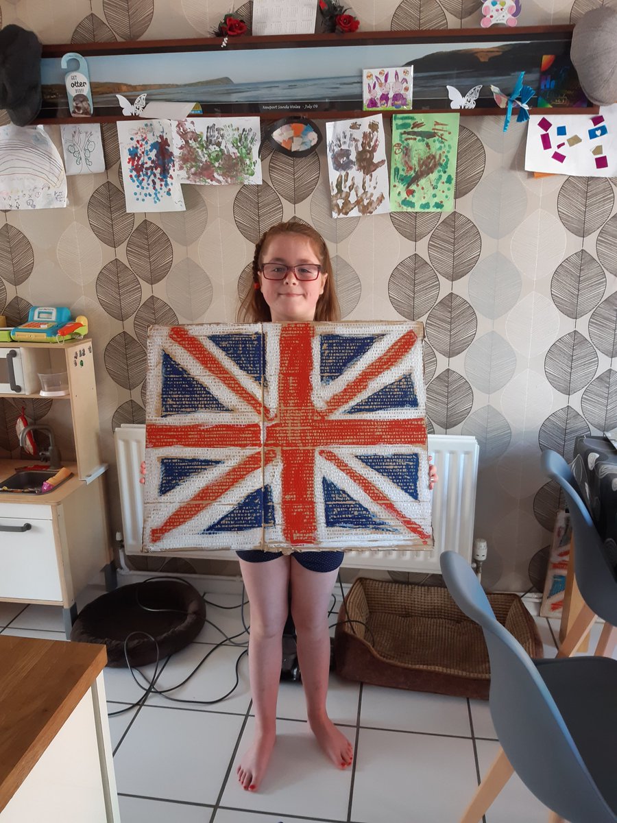 cheboshazz's tweet photo. @MoorfieldPrim all done... #VEDayAtHome https://t.co/EmmxWAhpS7