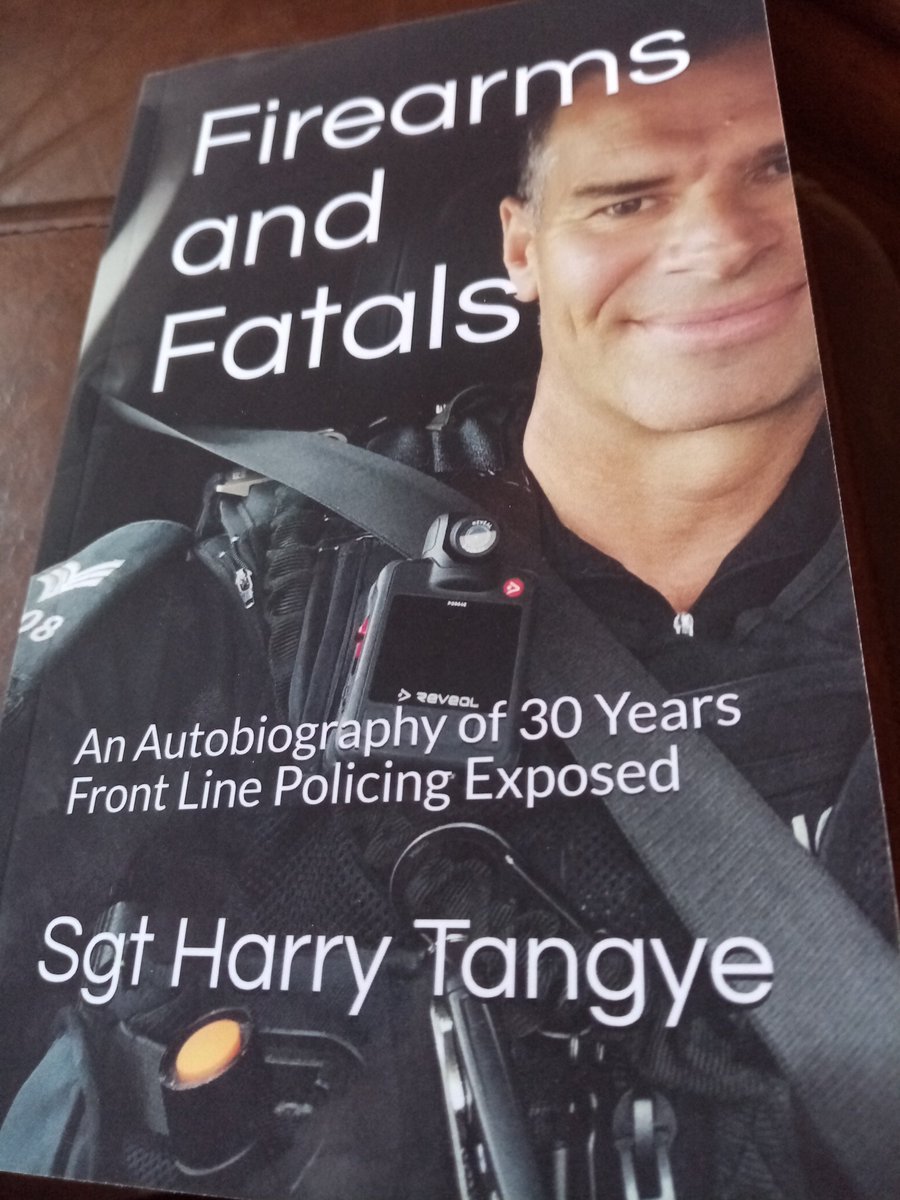 GovierStuart's tweet photo. It's arrived!! @DC_ARVSgt #FirearmsAndFatals has arrived 5 days early!!! Looking forward to reading this over the next few days

#Excited #Police #Devon #NextChapter https://t.co/YNht6zbDeo