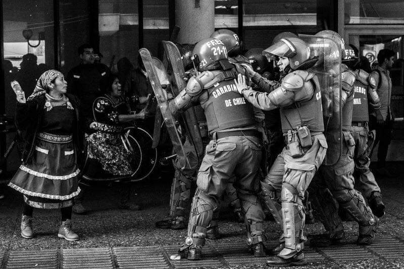 NEWEN ZOMO MAPUCHE ✊🏽🌿
(fuerza de mujer Mapuche)
📸: Camilo Tapia 
<a href="/mirasol_radio/">MirasolRadio</a>